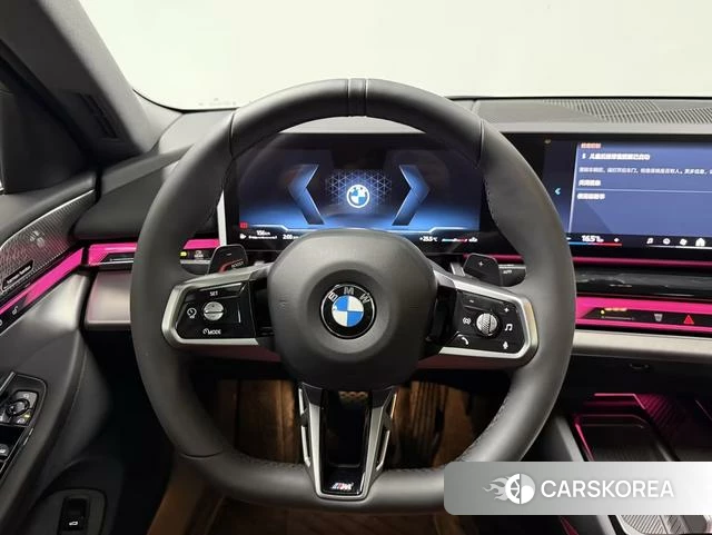 BMW 5 series 2026 Белый из Китая, фото 6