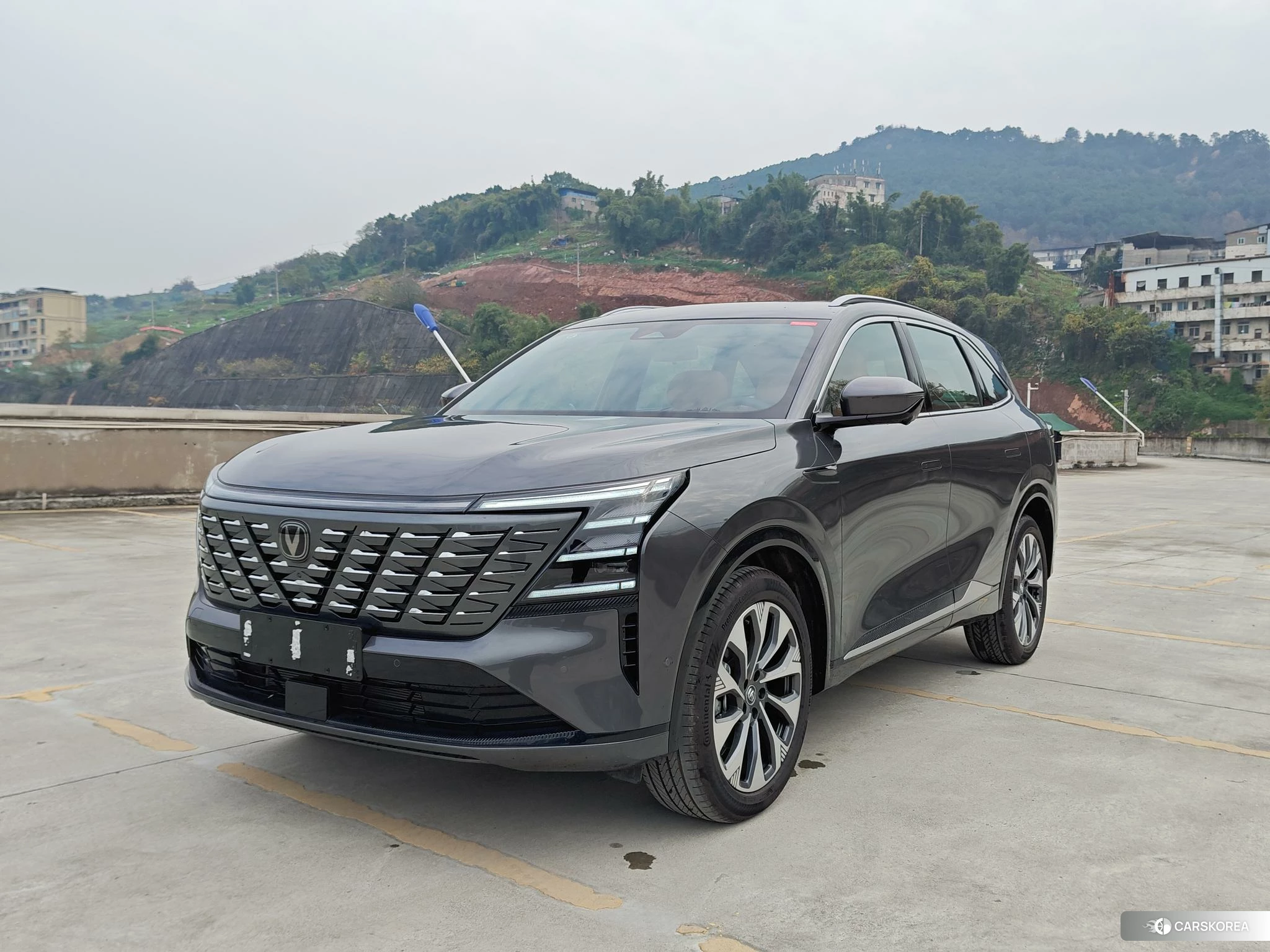 Chang'an CS75 PLUS 2024 Темно-серый из Китая, фото 6