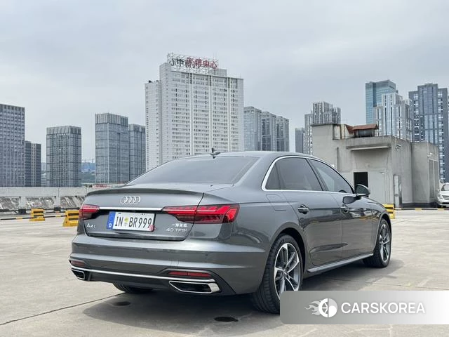 Audi A4L 2021 Серебристо-серый из Китая, фото 6