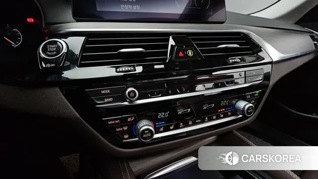 BMW 5 Series (G30) 2019 Белый из Кореи, фото 6