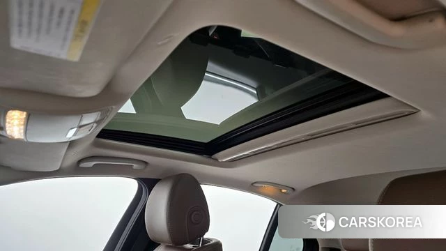 Mercedes-Benz E-Class W213 2018 Серебряный из Кореи, фото 6