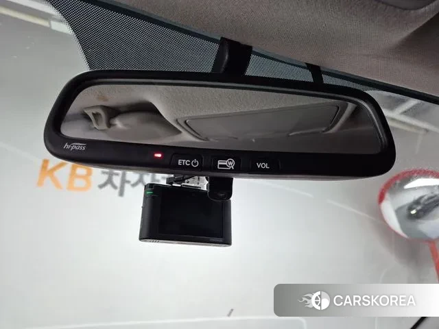 Kia Stonic 2019 Серый из Кореи, фото 6