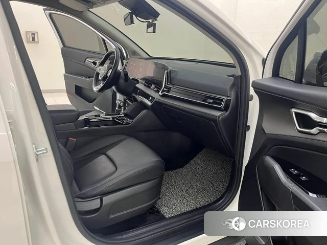 Kia Sportage 5th Generation 2022 Белый из Кореи, фото 6