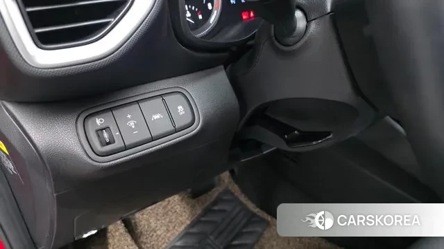 Hyundai Venue 2019 Красный из Кореи, фото 6