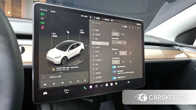 Tesla Model Y 2024 Белый из Кореи, фото 6