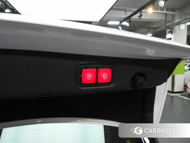 Mercedes-Benz E-Class W213 2021 Белый из Кореи, фото 6