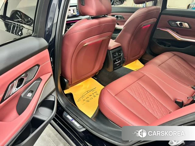 BMW 3 series 2025 Черный из Китая, фото 6