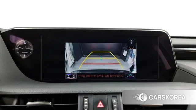 Lexus ES300h 7th generation 2020 Черный из Кореи, фото 6