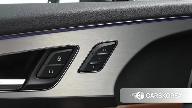 Audi Q7 (4M) 2019 Серебряный из Кореи, фото 6
