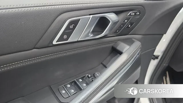 BMW X6 (G06) 2022 Белый из Кореи, фото 6