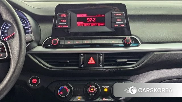 Kia The New K3 2nd generation 2021 Белый из Кореи, фото 6