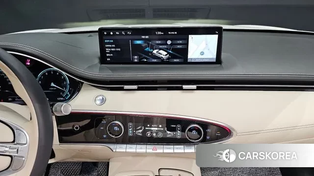 Genesis GV70 2023 Белый из Кореи, фото 6