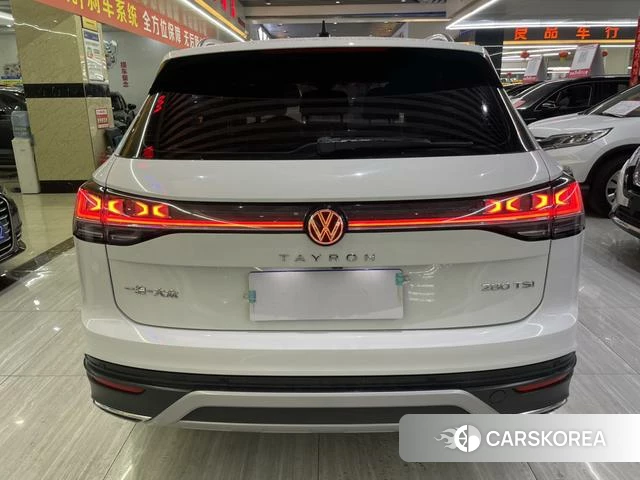 Volkswagen Tanyue 2023 Белый из Китая, фото 6