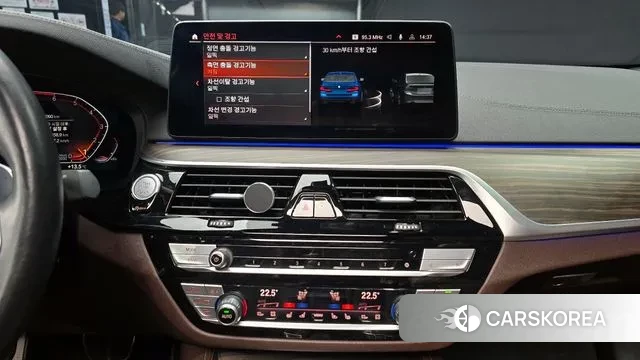 BMW 5 Series (G30) 2020 Синий из Кореи, фото 6