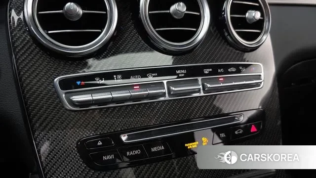 Mercedes-Benz GLC-Class X253 2019 Белый из Кореи, фото 6