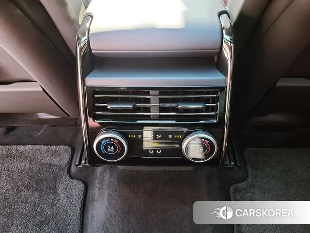 Land Rover Range Rover Sport 3rd Generation 2024 Белый из Кореи, фото 6