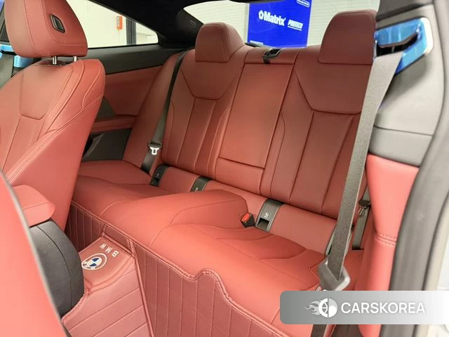 BMW 4 series 2026 Темно-серый из Китая, фото 6