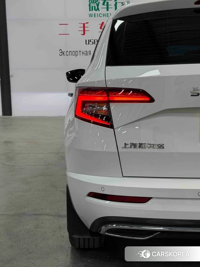 Skoda Krok 2022 Белый из Китая, фото 6