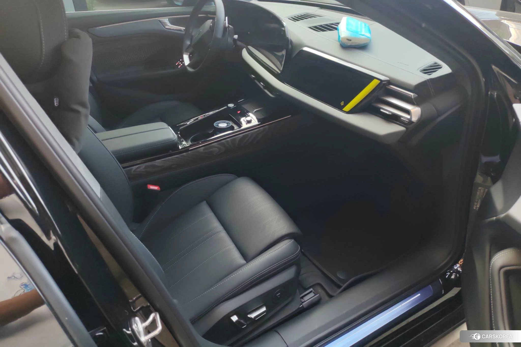 Audi A6L 2026 Черный из Китая, фото 6