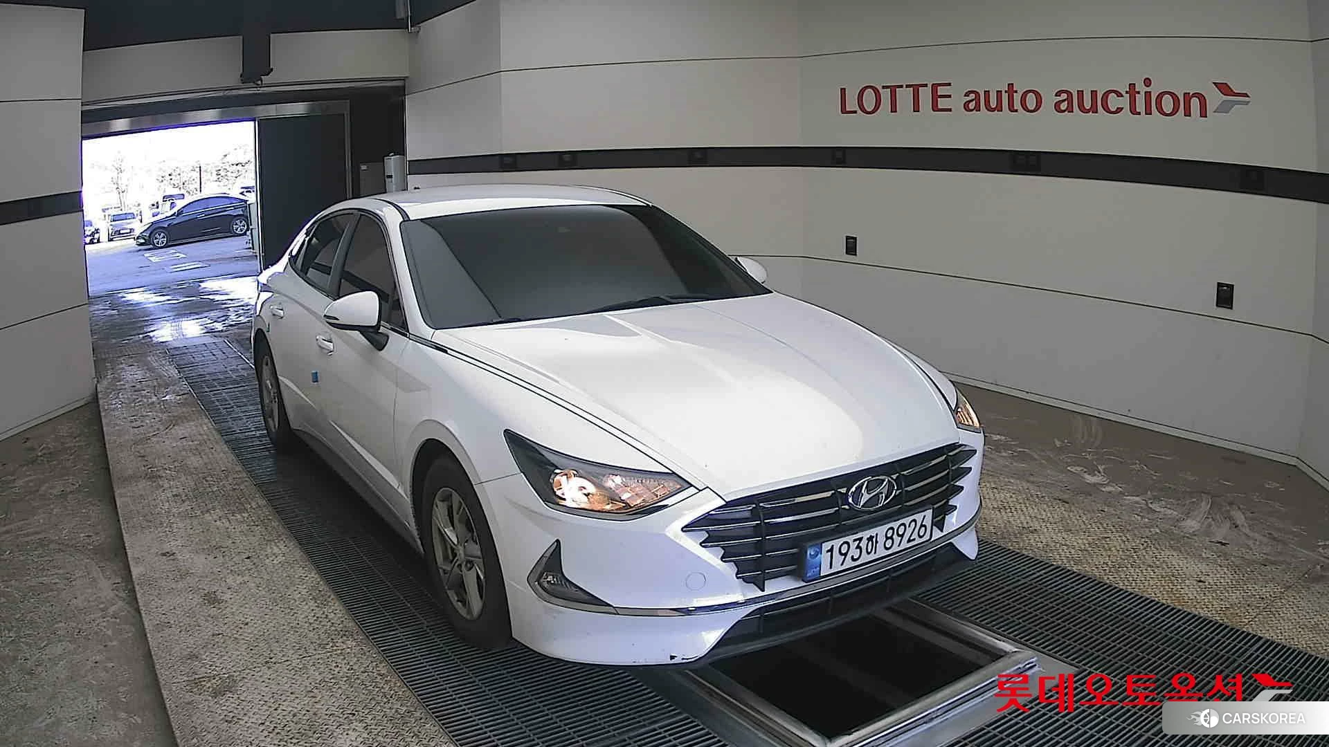 Hyundai Sonata 2022 Creamy White Pearl (optional) из Кореи, фото 6