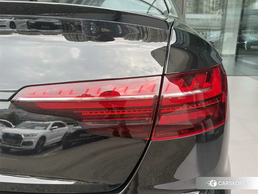 Audi S4 2023 Черный из Китая, фото 6