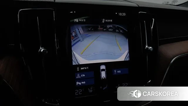 Volvo XC60 second Generation 2021 Белый из Кореи, фото 6