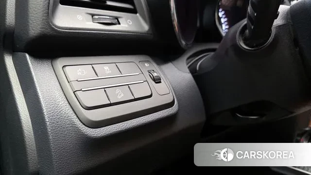 Ssangyong Tivoli Armor 2019 Синий из Кореи, фото 6