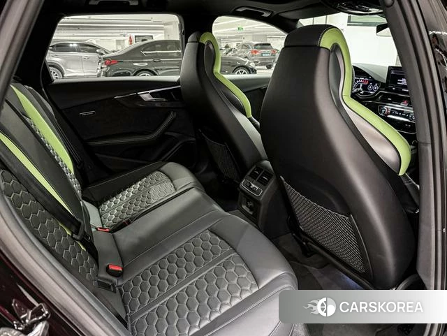 Audi RS 4 2025 Черный из Китая, фото 6