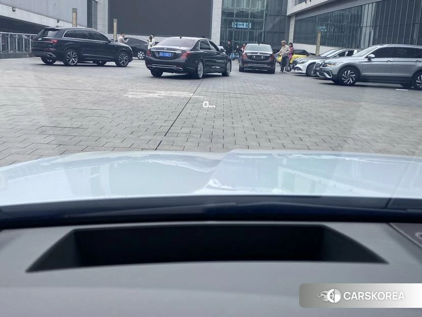 Audi A7 2021 Белый из Китая, фото 6