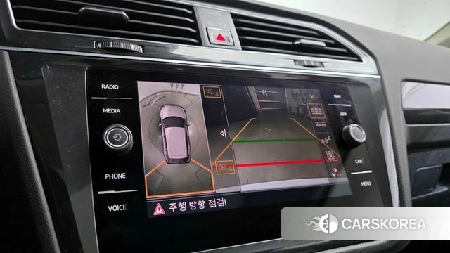 Volkswagen Tiguan second Generation 2018 Белый из Кореи, фото 6