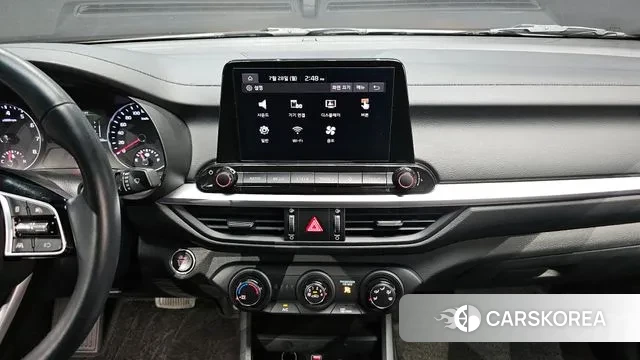 Kia The New K3 2nd generation 2023 Белый из Кореи, фото 6