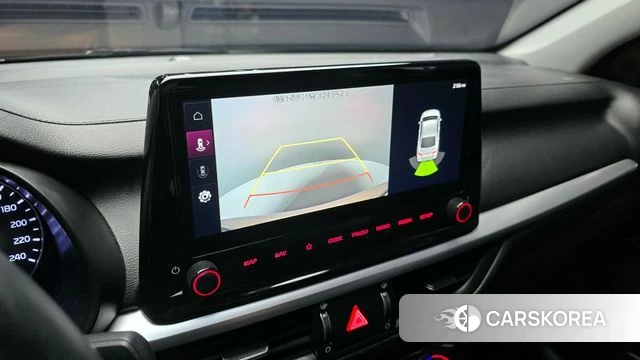 Kia The New K3 2nd generation 2021 Белый из Кореи, фото 6