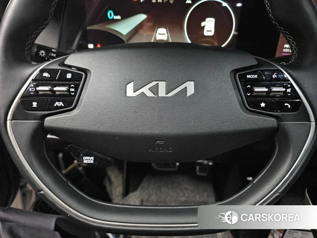 Kia EV6 2022 Белый из Кореи, фото 6