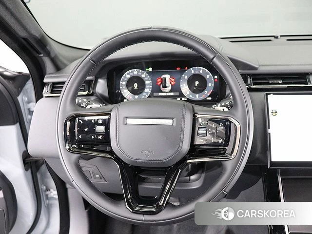 Land Rover Range Rover Velar 2026 Светло-серебряный цвет из Кореи, фото 6