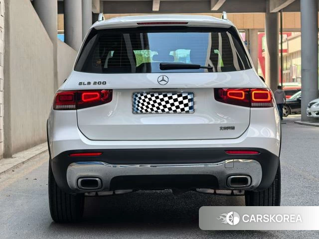Mercedes-Benz GLB 2023 Белый из Китая, фото 6