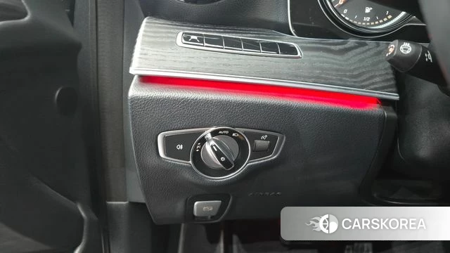 Mercedes-Benz E-Class W213 2020 Серый из Кореи, фото 6