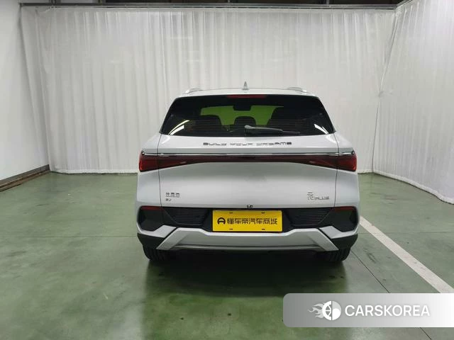 BYD Yuan PLUS 2023 Белый из Китая, фото 6