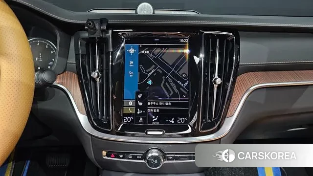 Volvo S60 3rd generation 2022 Черный из Кореи, фото 6