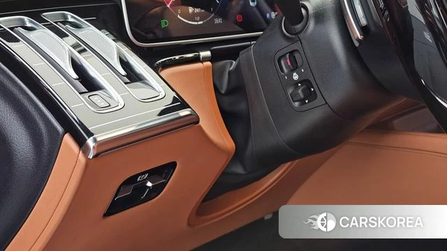 Mercedes-Benz S-Class W223 2023 Золотой двухцветный из Кореи, фото 6