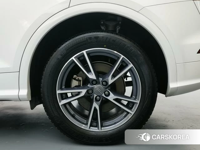 Audi Q5L 2021 Белый из Китая, фото 6