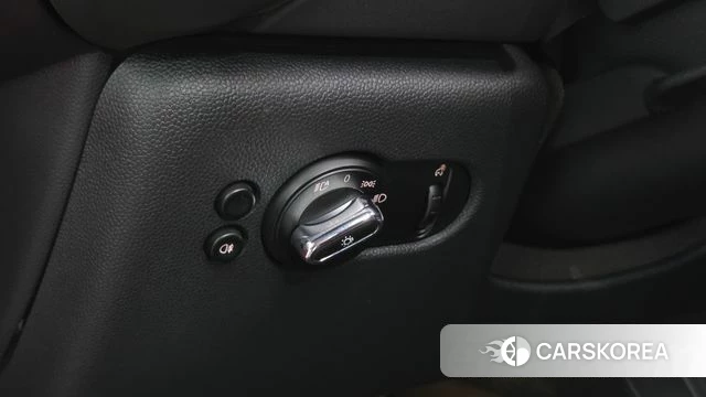 Mini Cooper S 2023 Красный из Кореи, фото 6