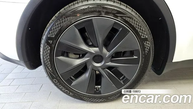 Tesla Model Y id 2683975 из Кореи 6