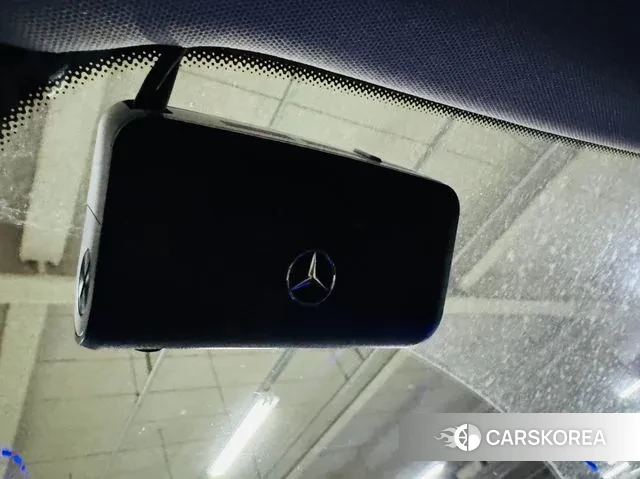 Mercedes-Benz E-Class W213 2018 Белый из Кореи, фото 6