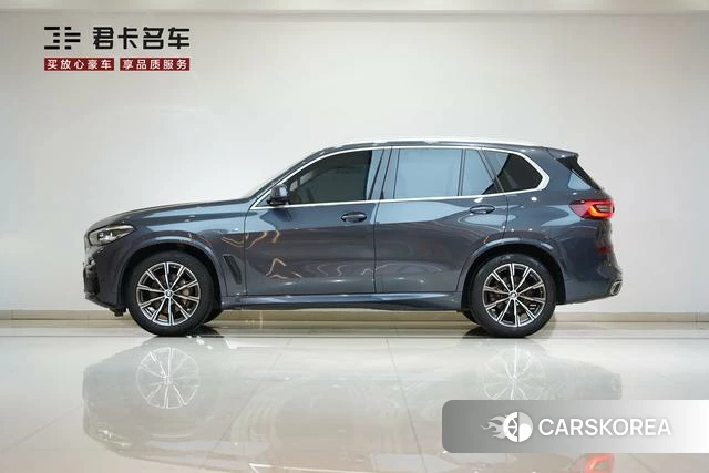 BMW X5 (imported) 2021 Темно-серый из Китая, фото 6