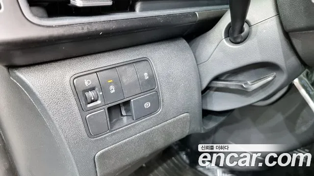 Hyundai Staria 2024 Белый из Кореи, фото 6