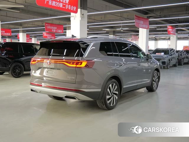 Volkswagen Lanjing 2022 Серебристо-серый из Китая, фото 6