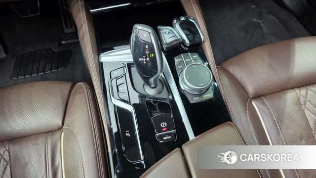 BMW 5 Series (G30) 2022 Синий из Кореи, фото 6
