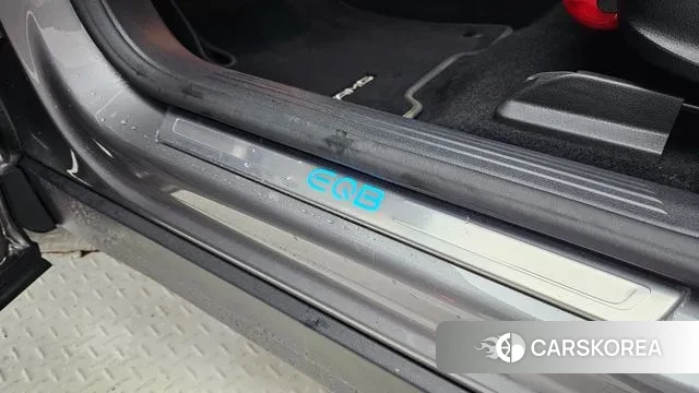 Mercedes-Benz EQB X243 2025 Черный из Кореи, фото 6