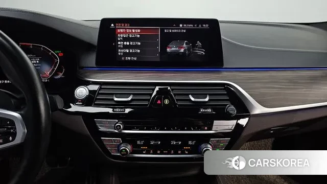 BMW 5 Series (G30) 2020 Серый из Кореи, фото 6