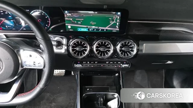 Mercedes-Benz GLB-Class X247 2022 Белый из Кореи, фото 6